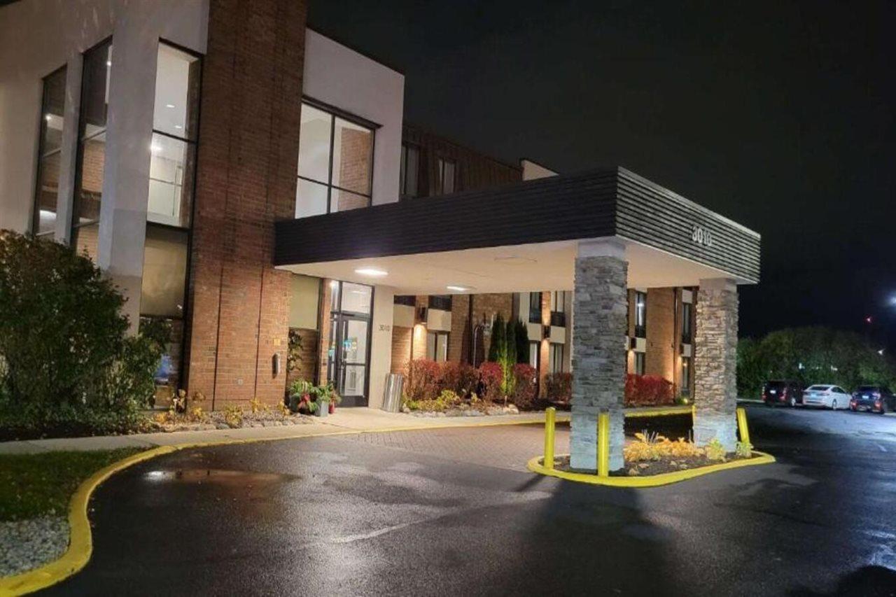 芝加哥-唐纳斯格罗夫贝斯特韦斯特酒店 丹尼森市 外观 照片